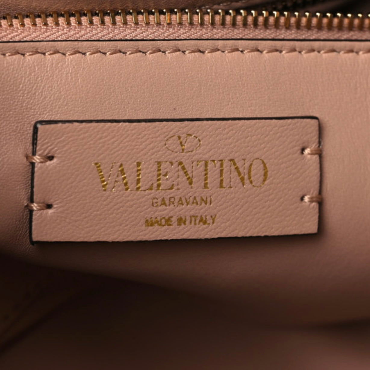 Nappa Medium Roman Stud Shoulder Bag Rose Cannelle