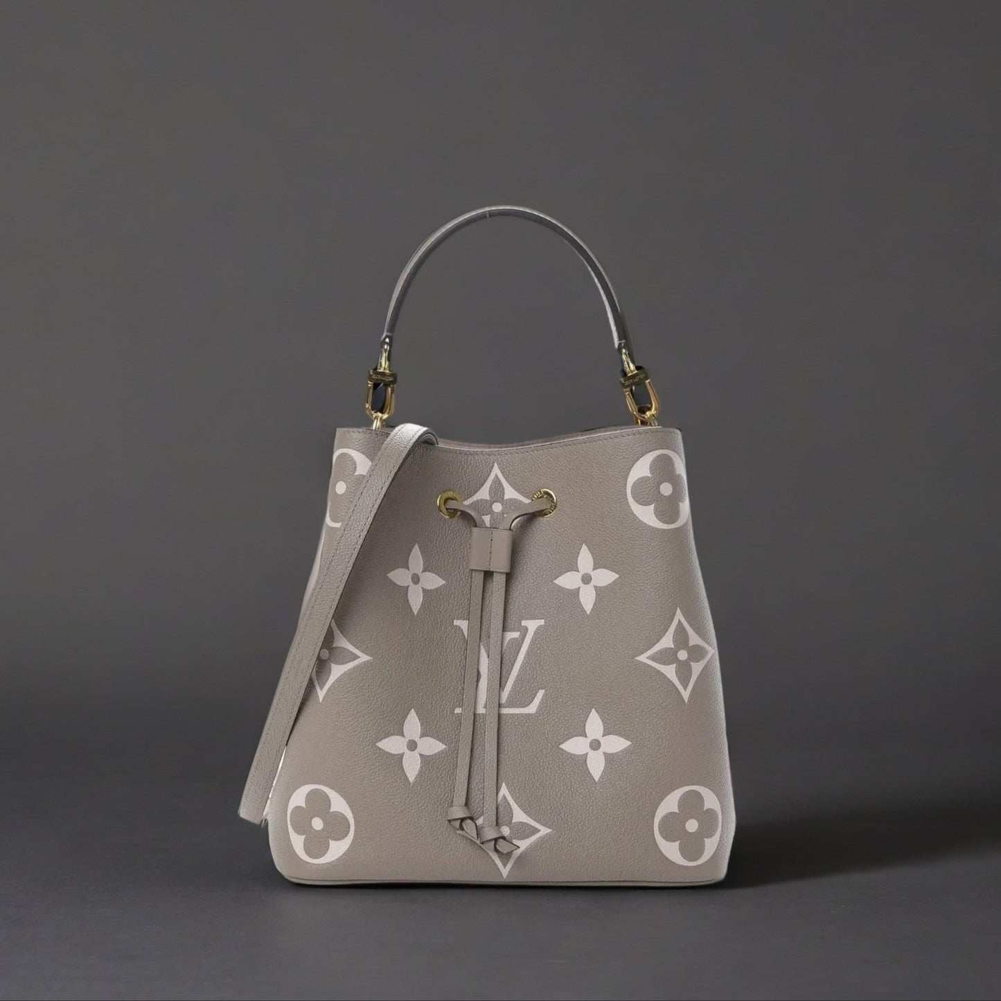 Empreinte Monogram Giant Neonoe MM Tourterelle Creme