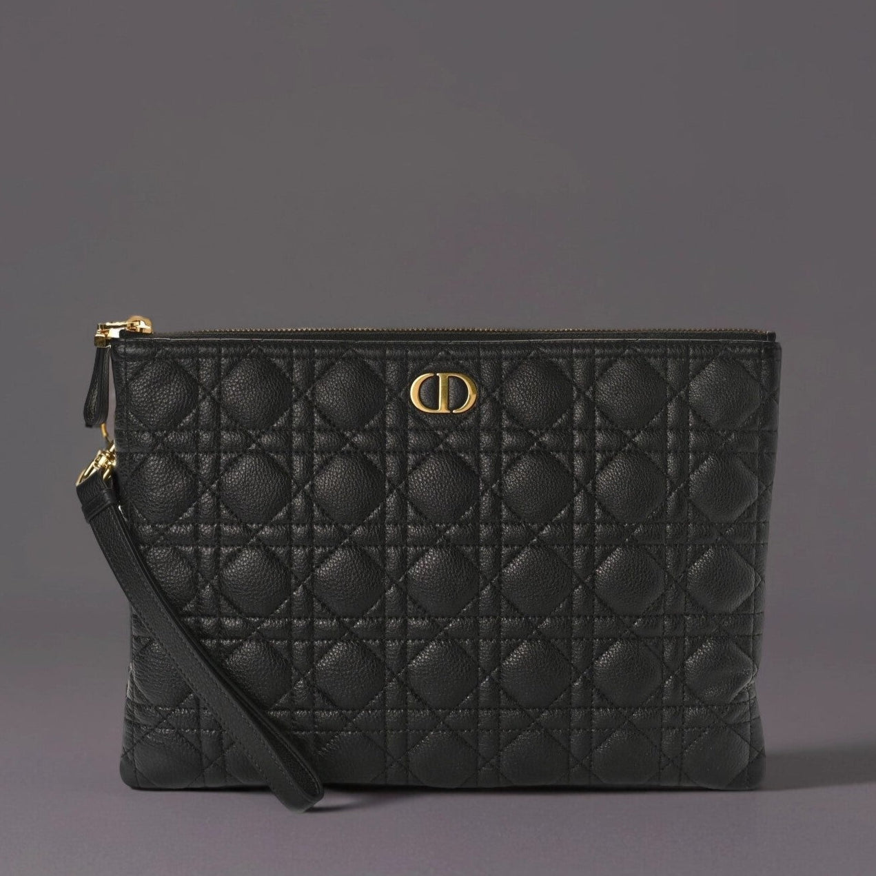 Supple Calfskin Cannage Large Caro Daily Pouch Black