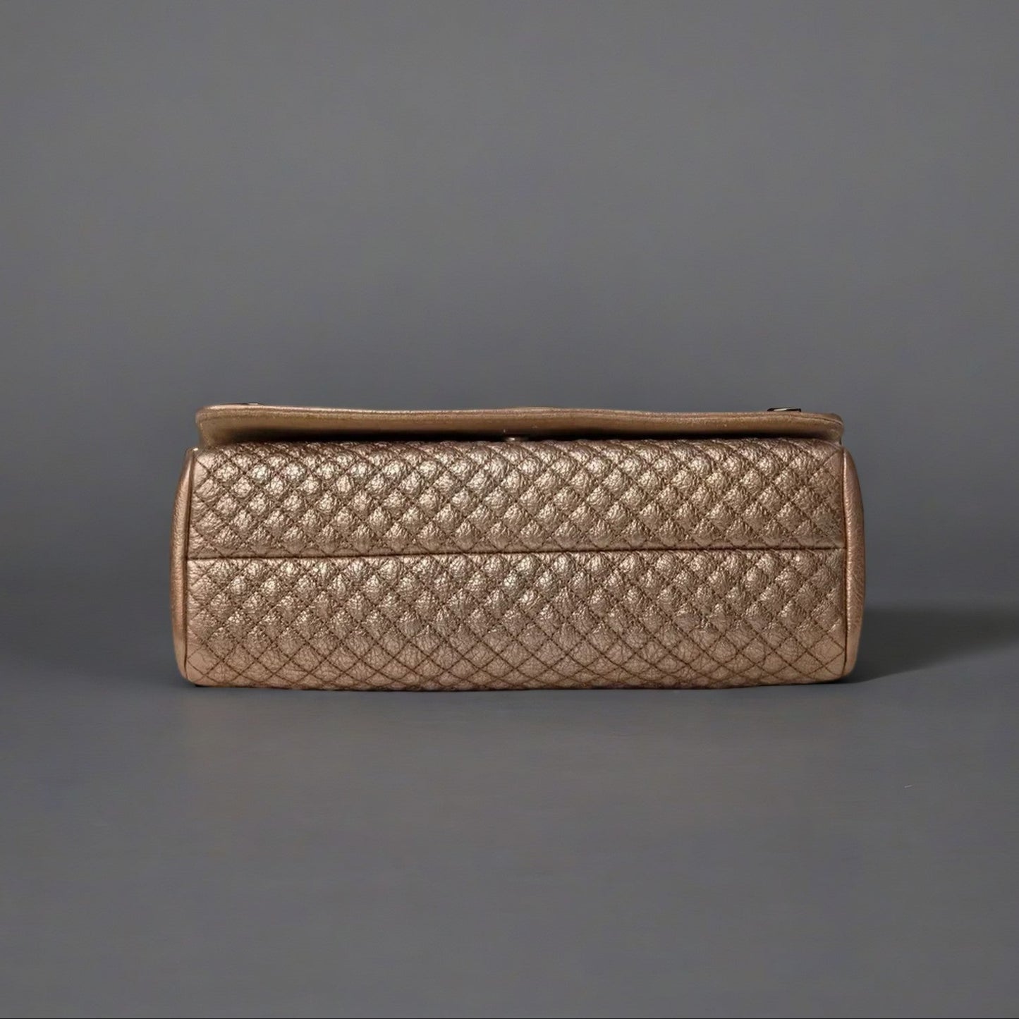 CAROLINA HERRERA GOLD QUILTED LEATHER FLAP CHAIN SHOULDER BAG