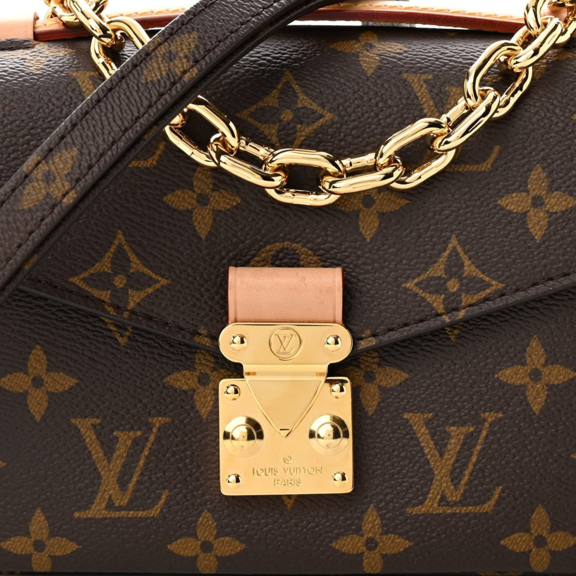 Monogram Pochette Metis East West