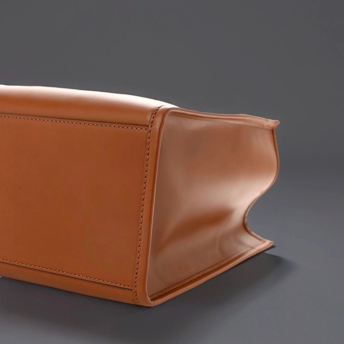 Vitello King Plexiglass Medium Fendi Sunshine Shopper Tote Cuoio