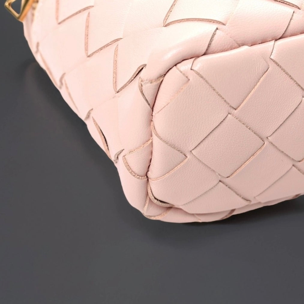 Calfskin Intrecciato Bang Bang Vanity Case Cameo