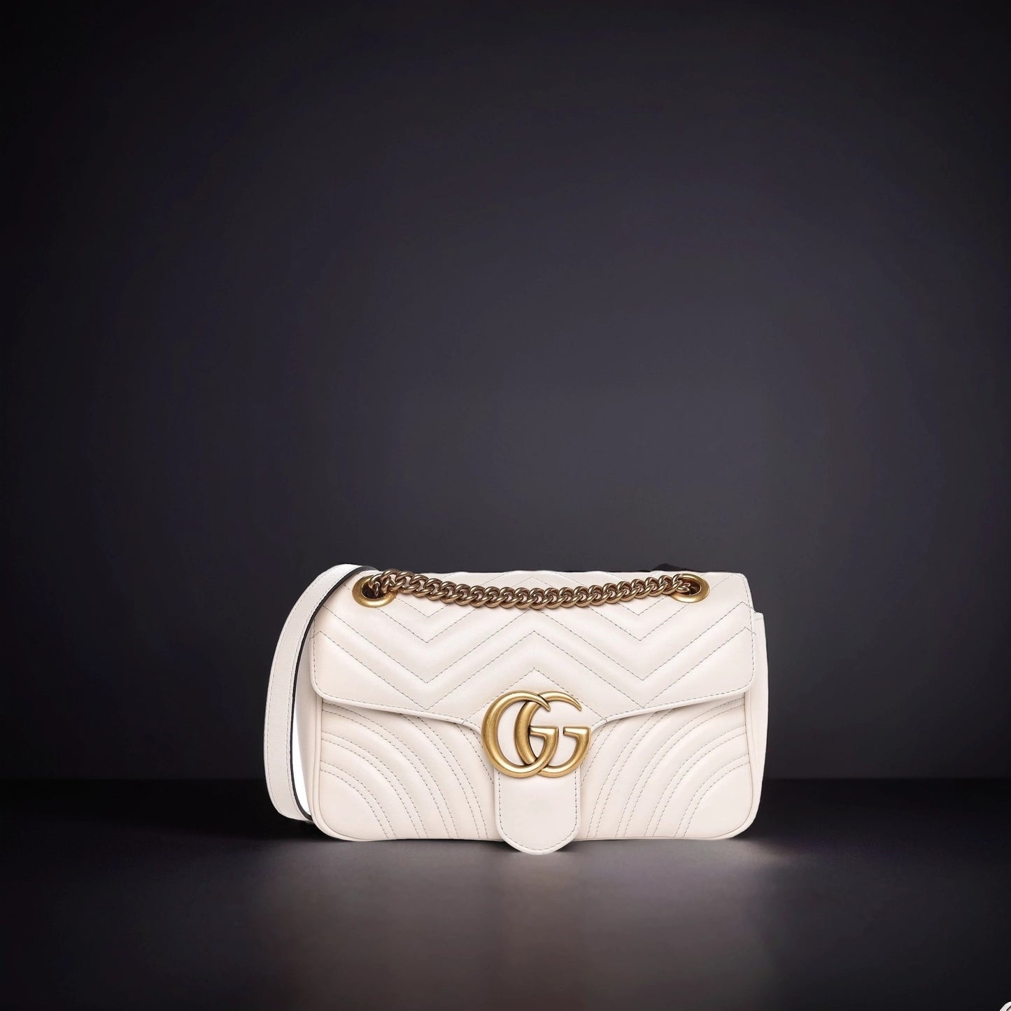 Calfskin Matelasse Small GG Marmont Shoulder Bag White