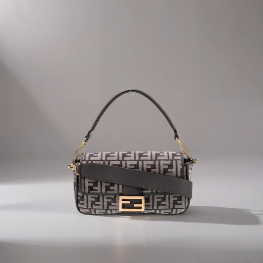 Chenille Vitello Seta FF Midi Chain Baguette Anthracite Asfalto