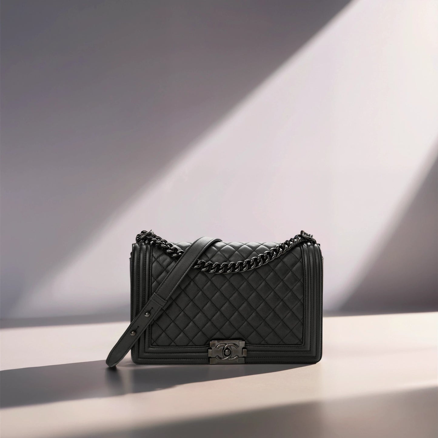 Caviar Quilted New Medium Boy Flap So Black