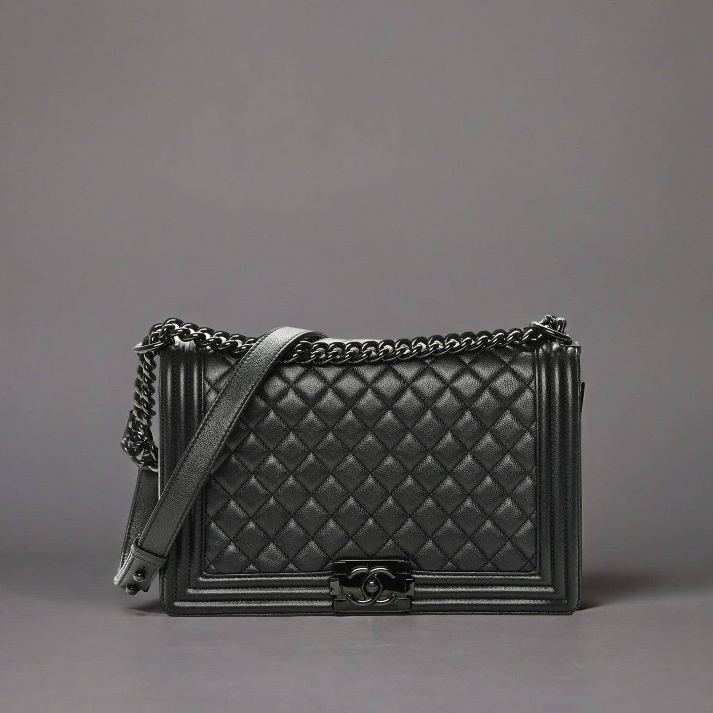 Caviar Quilted New Medium Boy Flap So Black