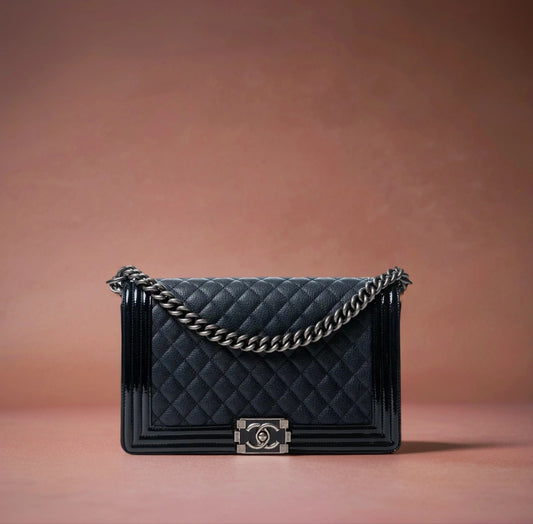 Goatskin Patent Quilted New Medium Boy Flap Navy Blue