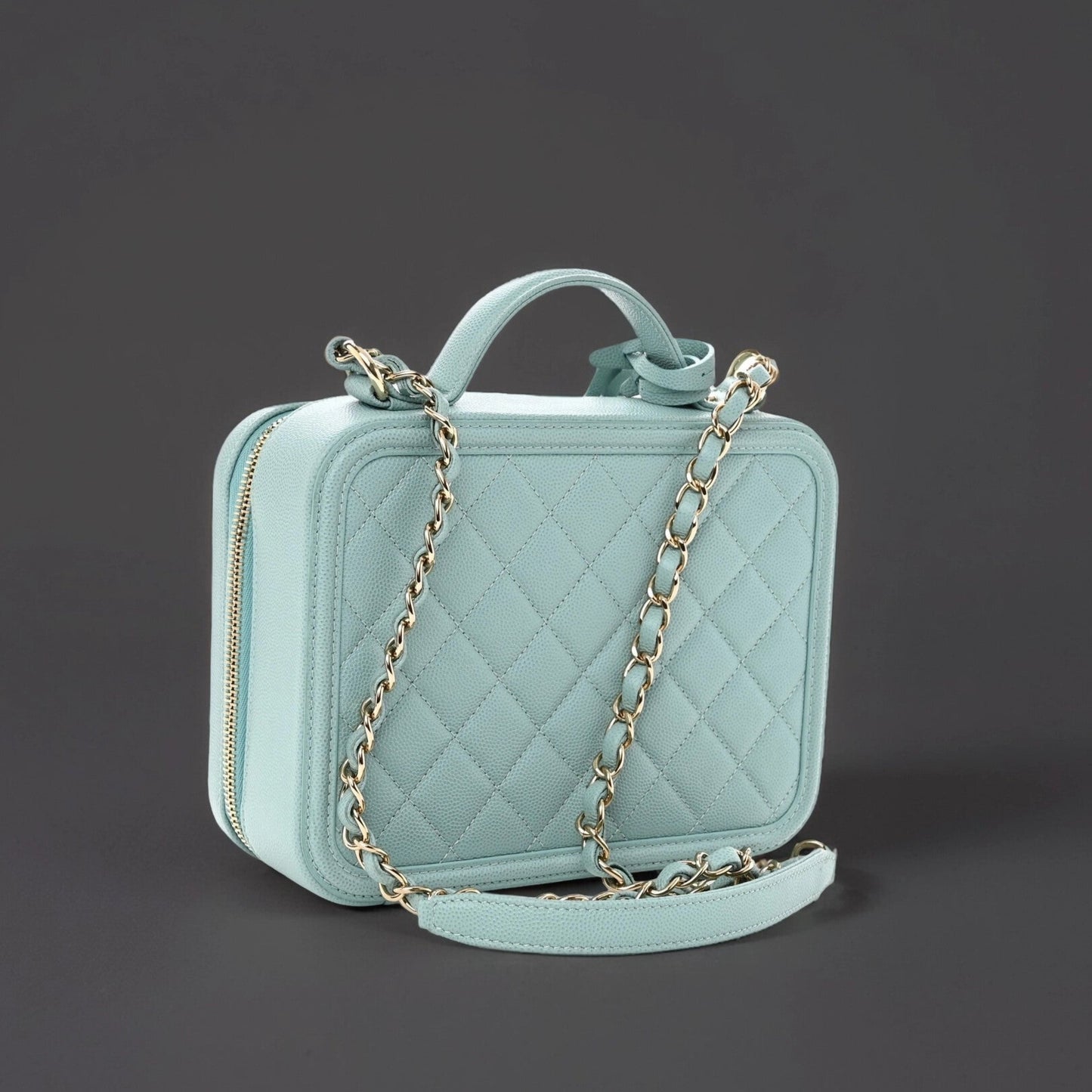 Caviar Quilted Medium CC Filigree Vanity Case Light Blue