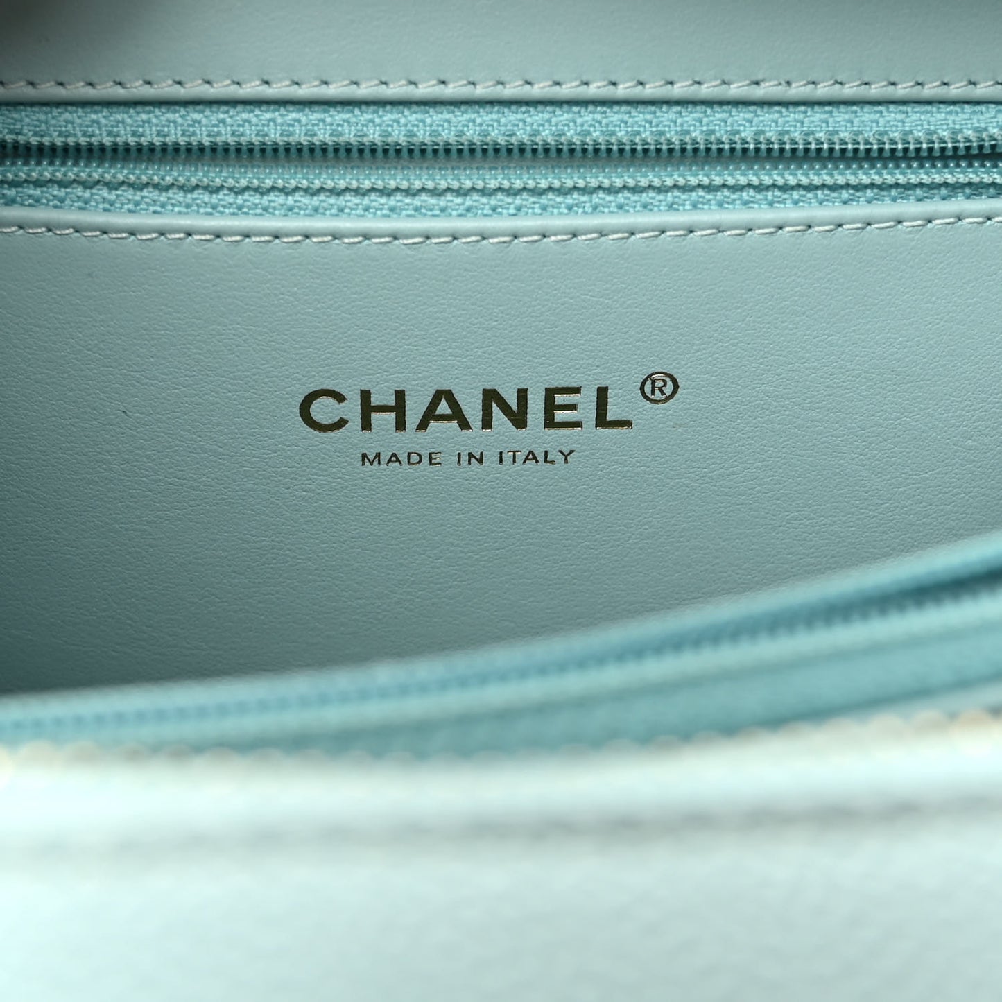 Caviar Quilted Medium CC Filigree Vanity Case Light Blue