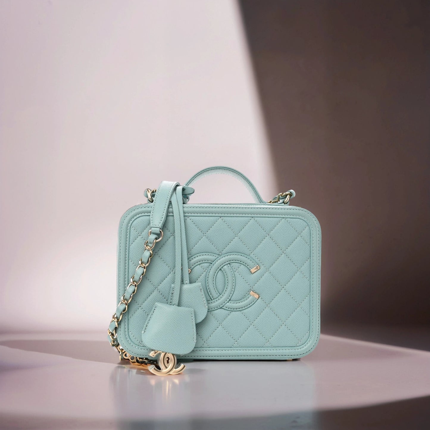 Caviar Quilted Medium CC Filigree Vanity Case Light Blue