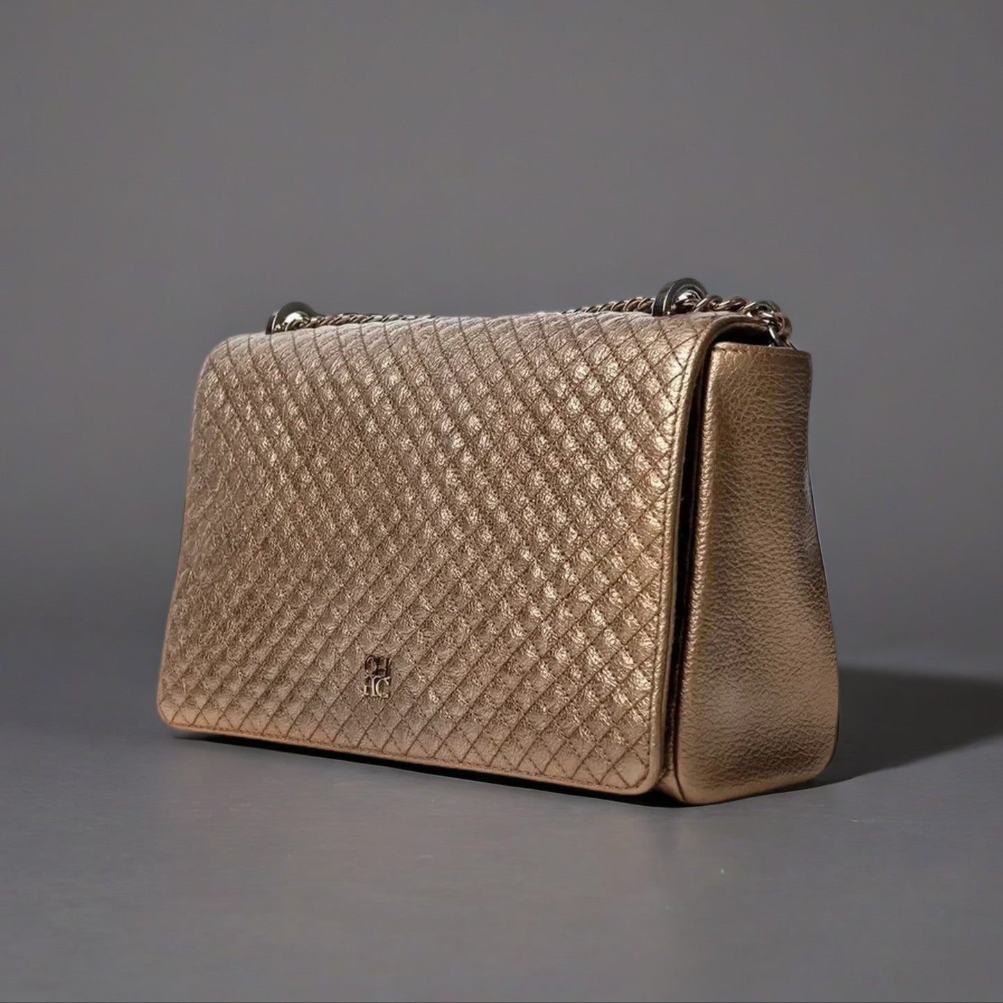 CAROLINA HERRERA GOLD QUILTED LEATHER FLAP CHAIN SHOULDER BAG