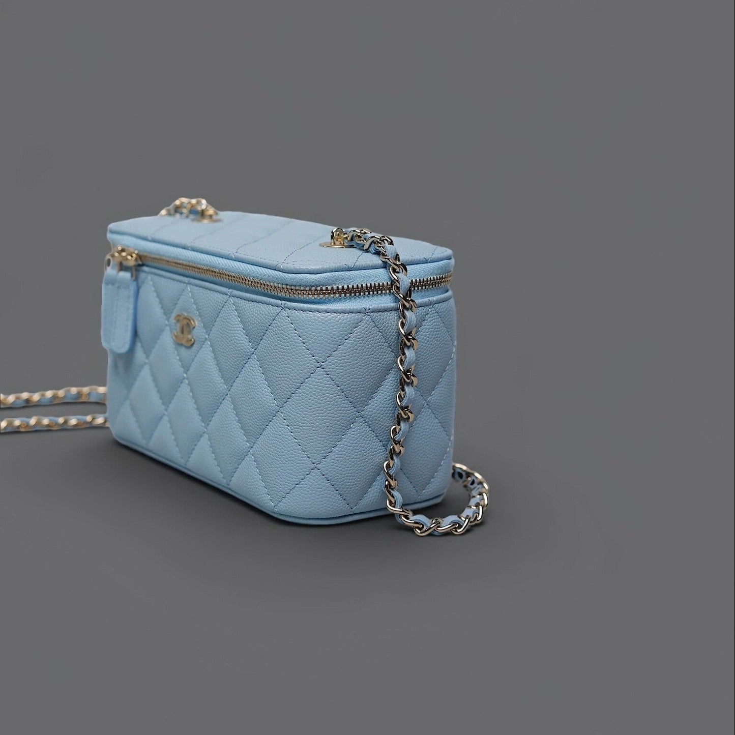 Caviar Quilted Small Vanity Case With Chain Light Blue