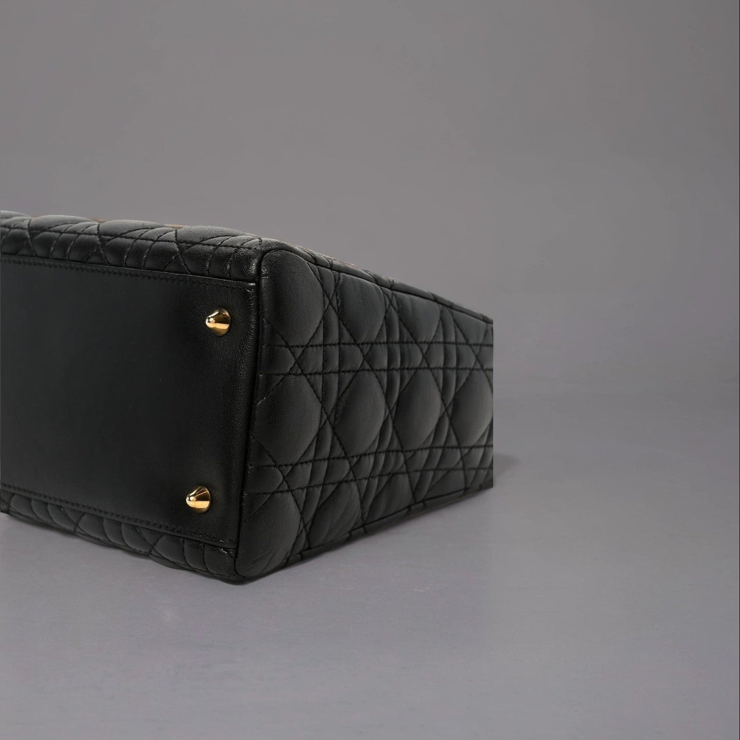 Lambskin Cannage Medium Lady Dior Black