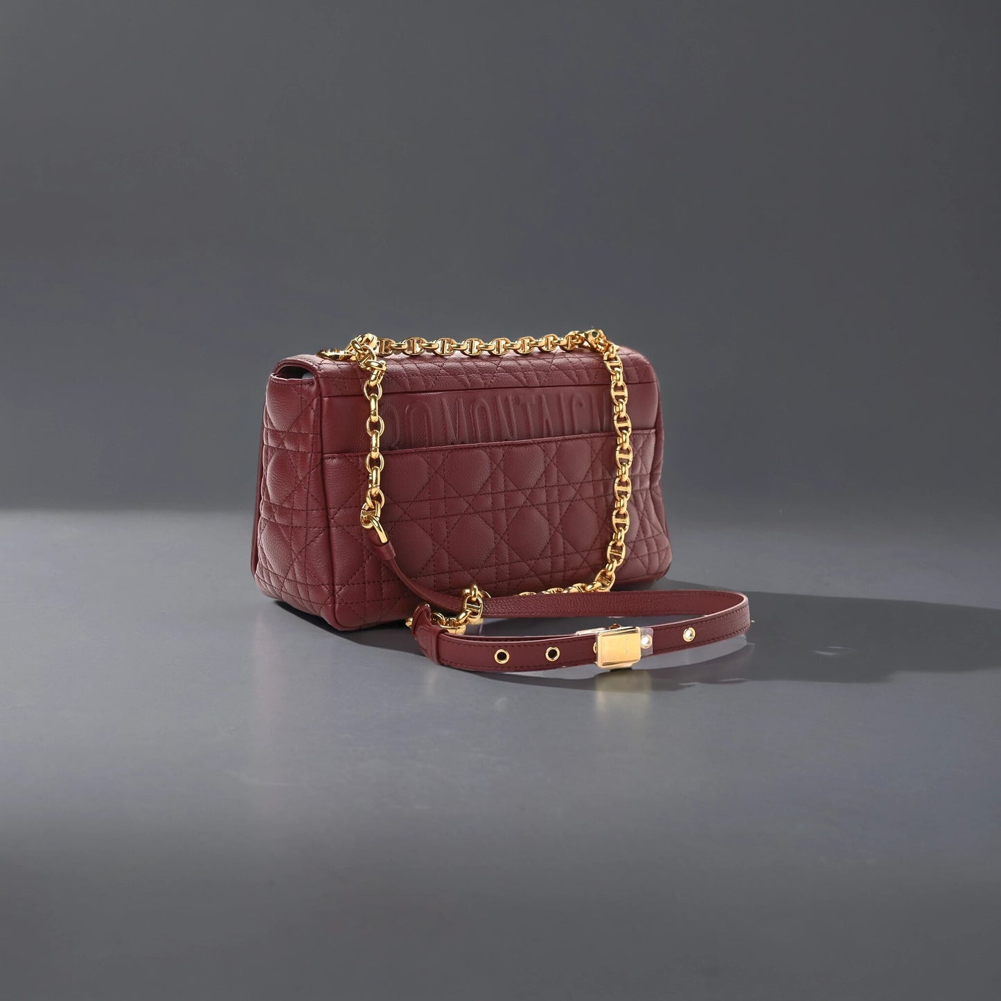 Calfskin Cannage Medium Caro Bag Brick Red