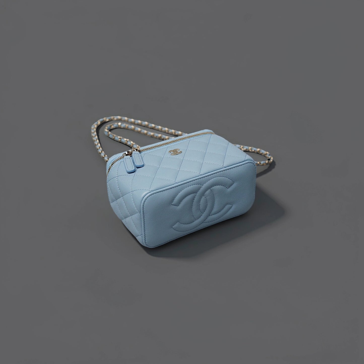 Caviar Quilted Small Vanity Case With Chain Light Blue