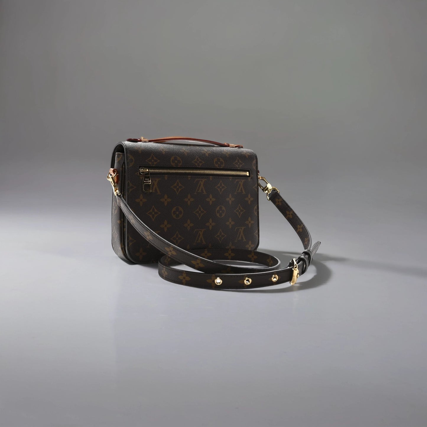 Monogram Pochette Metis