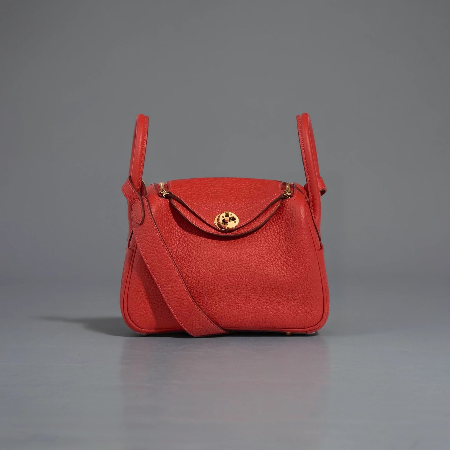Taurillon Clemence Mini Lindy 20 Rouge Radieux