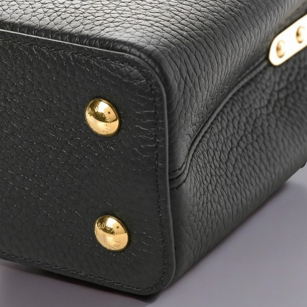 Taurillon Capucines Mini Black