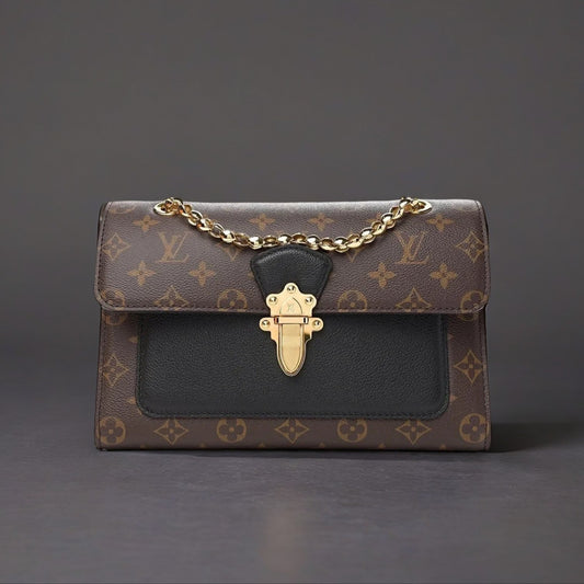 Monogram Victoire Black