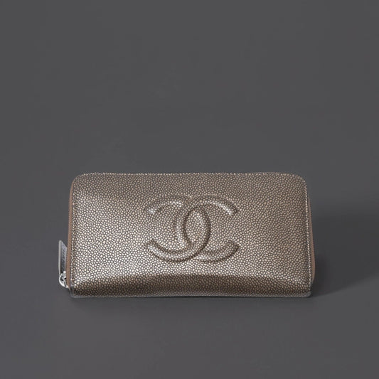 Timeless CC Zipped Wallet Caviar Long