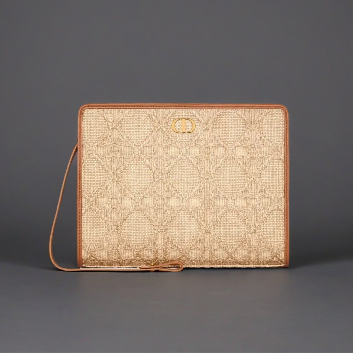 30 Montaigne Pouch Natural Cannage Raffia