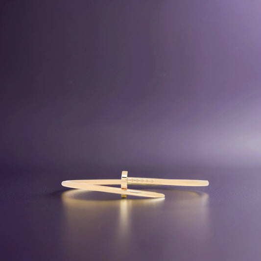 18K Yellow Gold Juste Un Clou Bracelet 17