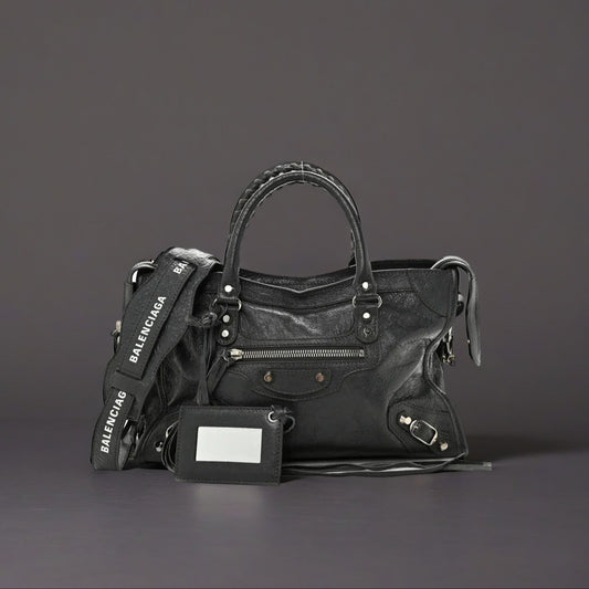 Agneau Classic Silver Hardware S City Logo Strap Gris Fossile