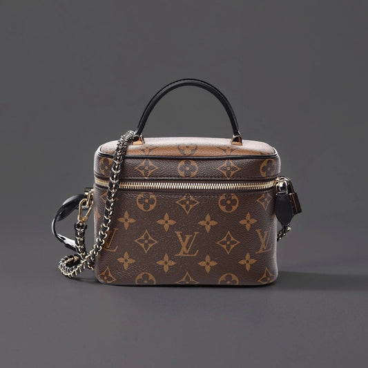 Reverse Monogram Vanity PM