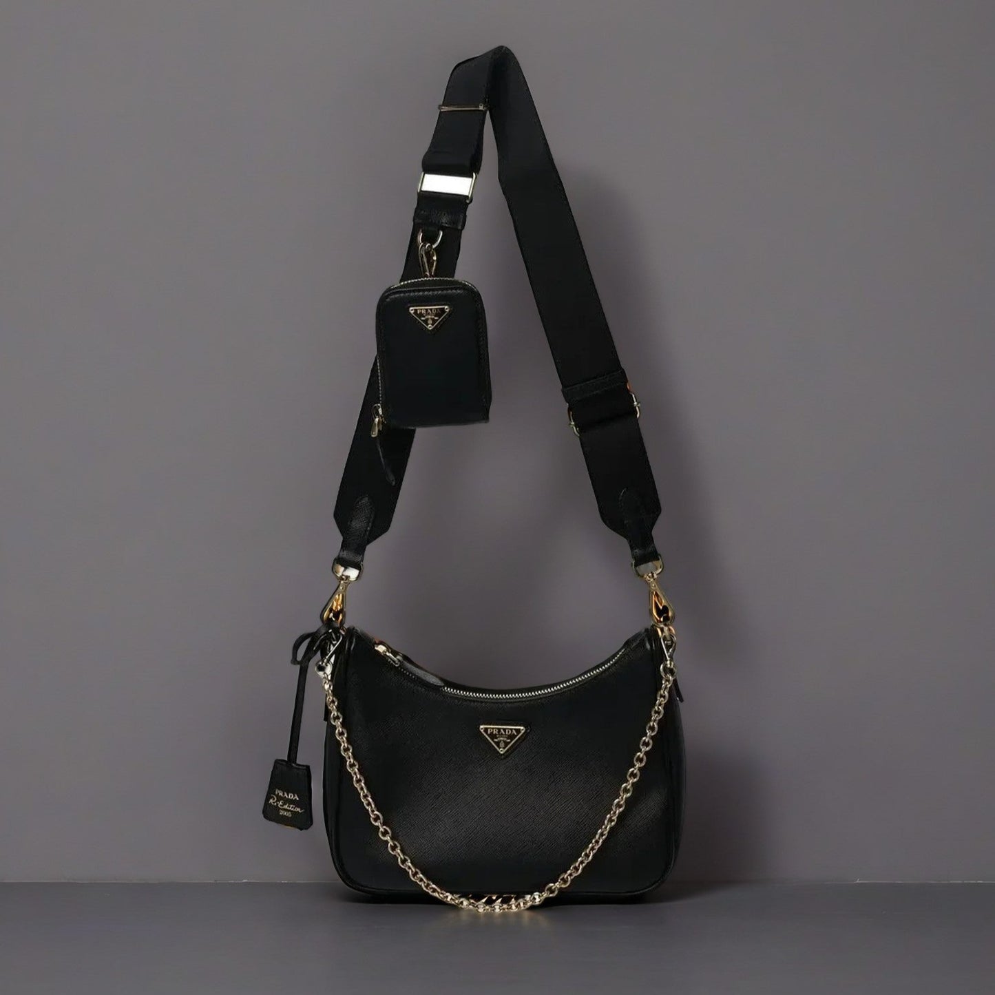 Saffiano Lux Re-Edition Shoulder Bag Black