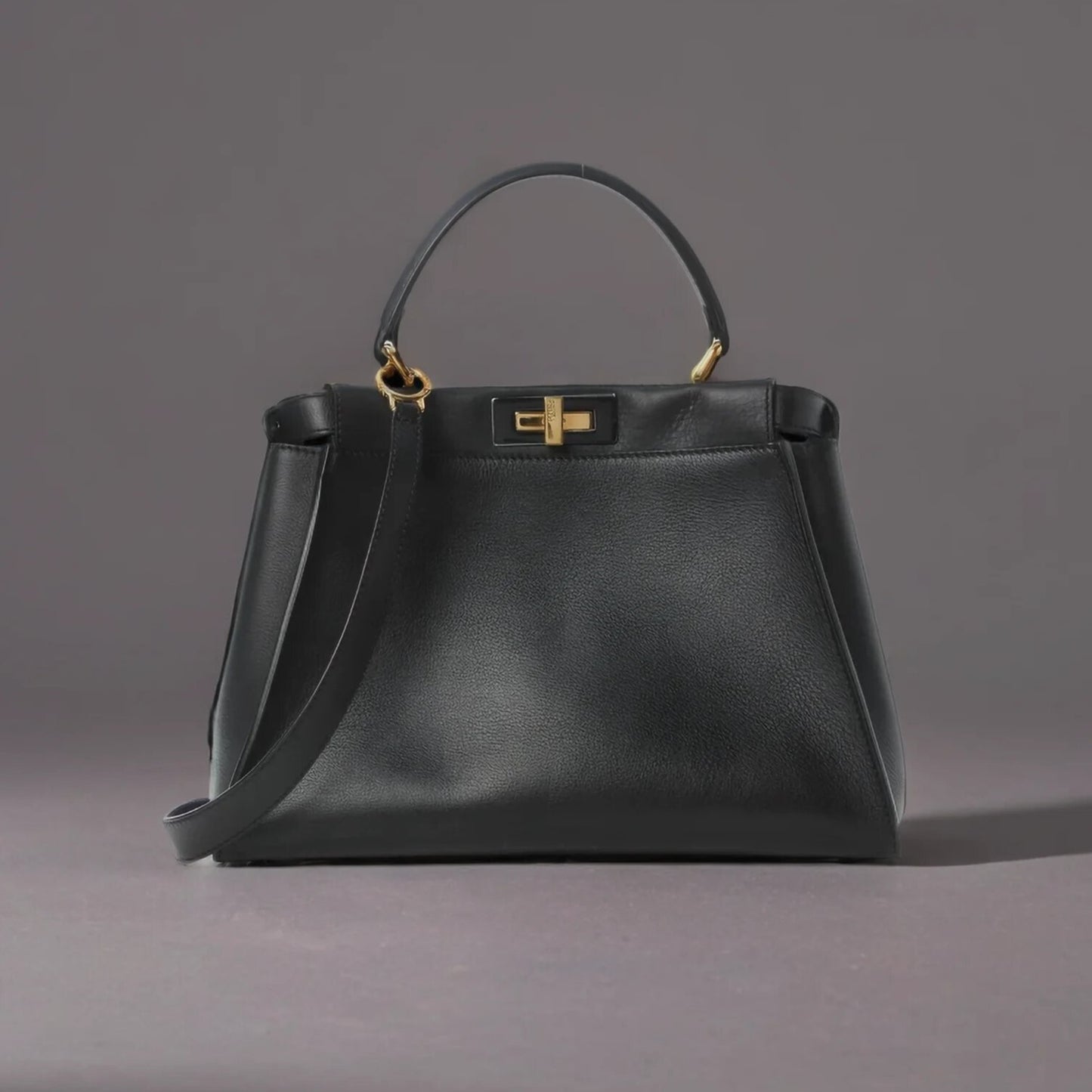 Vitello Seta Shiny Nappa Medium Peekaboo Iconic Satchel Black